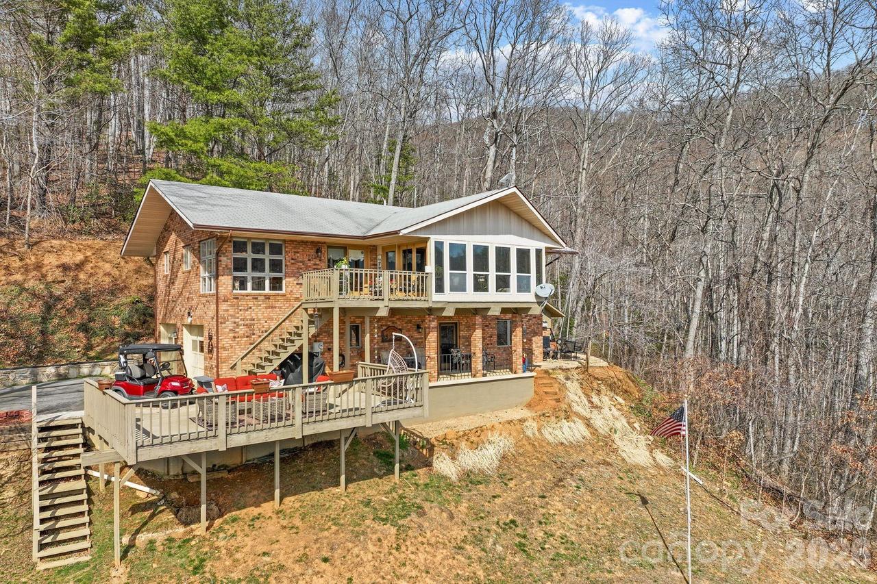 60 Little Creek Dr., Canton, NC 28716