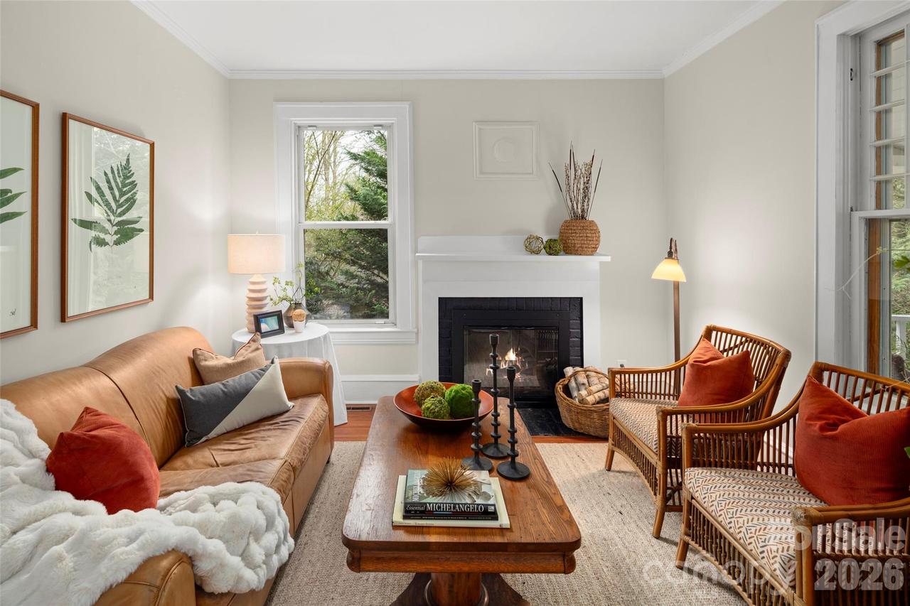 255 Hinson Terrace Dr., Saluda, NC 28773