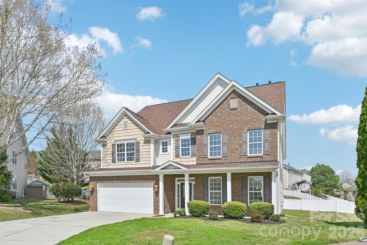 10901 Trout Creek Pl., Davidson, NC 28036