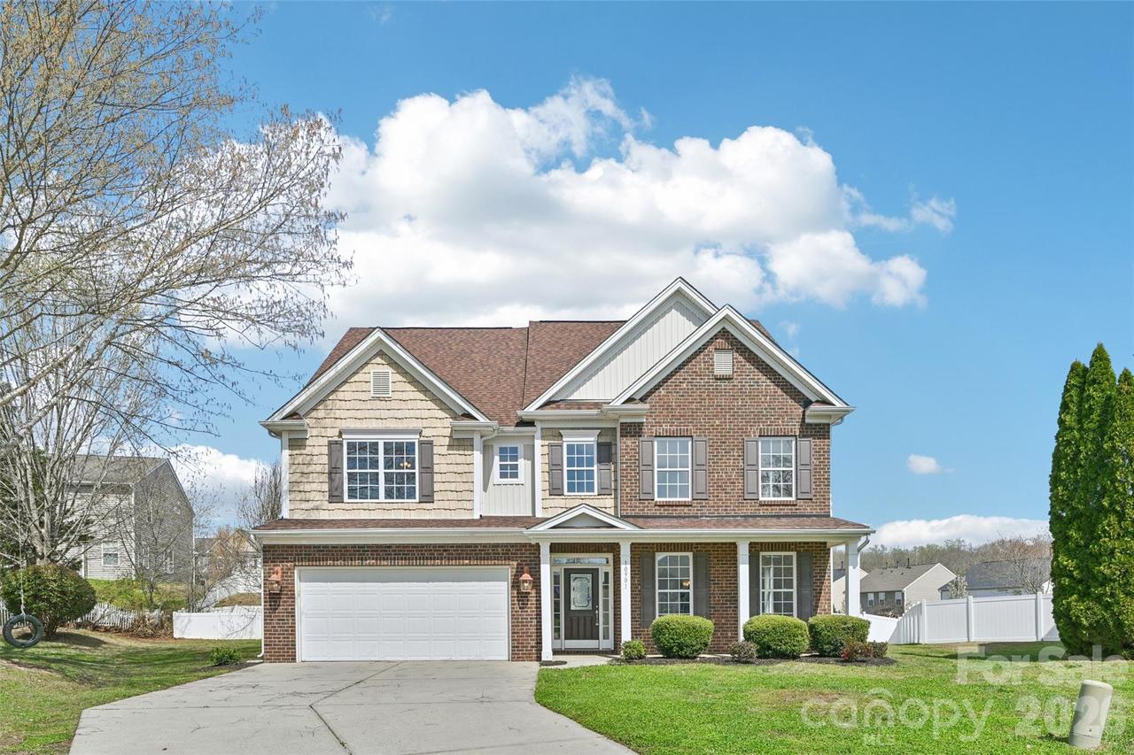 10901 Trout Creek Pl., Davidson, NC 28036