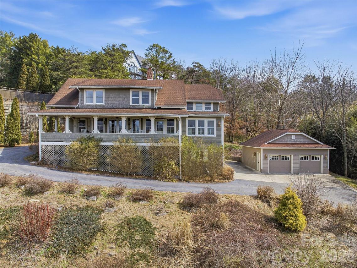 3 Perrion Ave., Weaverville, NC 28787