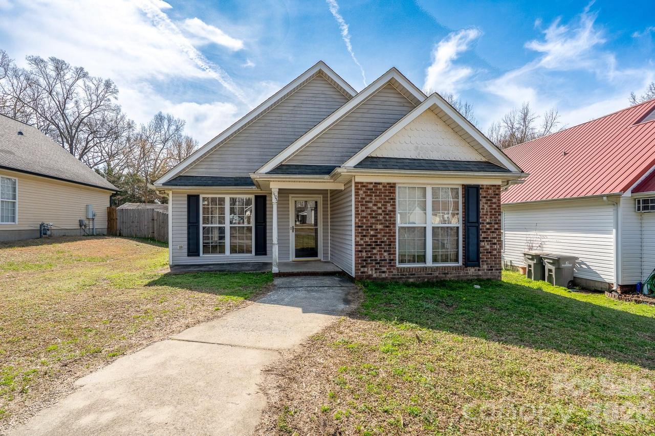 1105 S Walnut St., Kannapolis, NC 28081