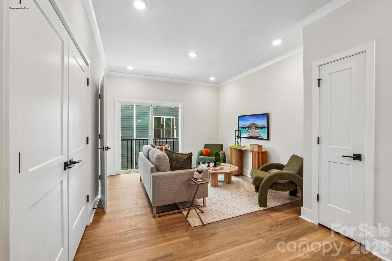 517 Annagh Dr., Charlotte, NC 28217
