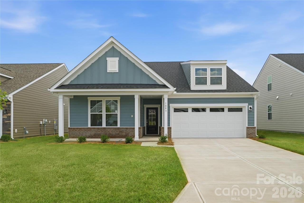 1083 Arundle Rd., Sherrills Ford, NC 28673