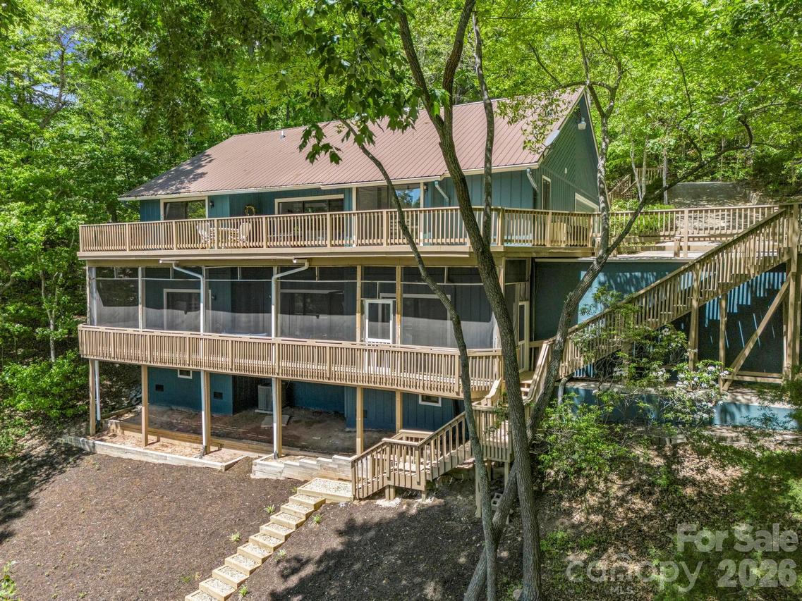 255 Gateway Dr. #5, Lake Lure, NC 28746