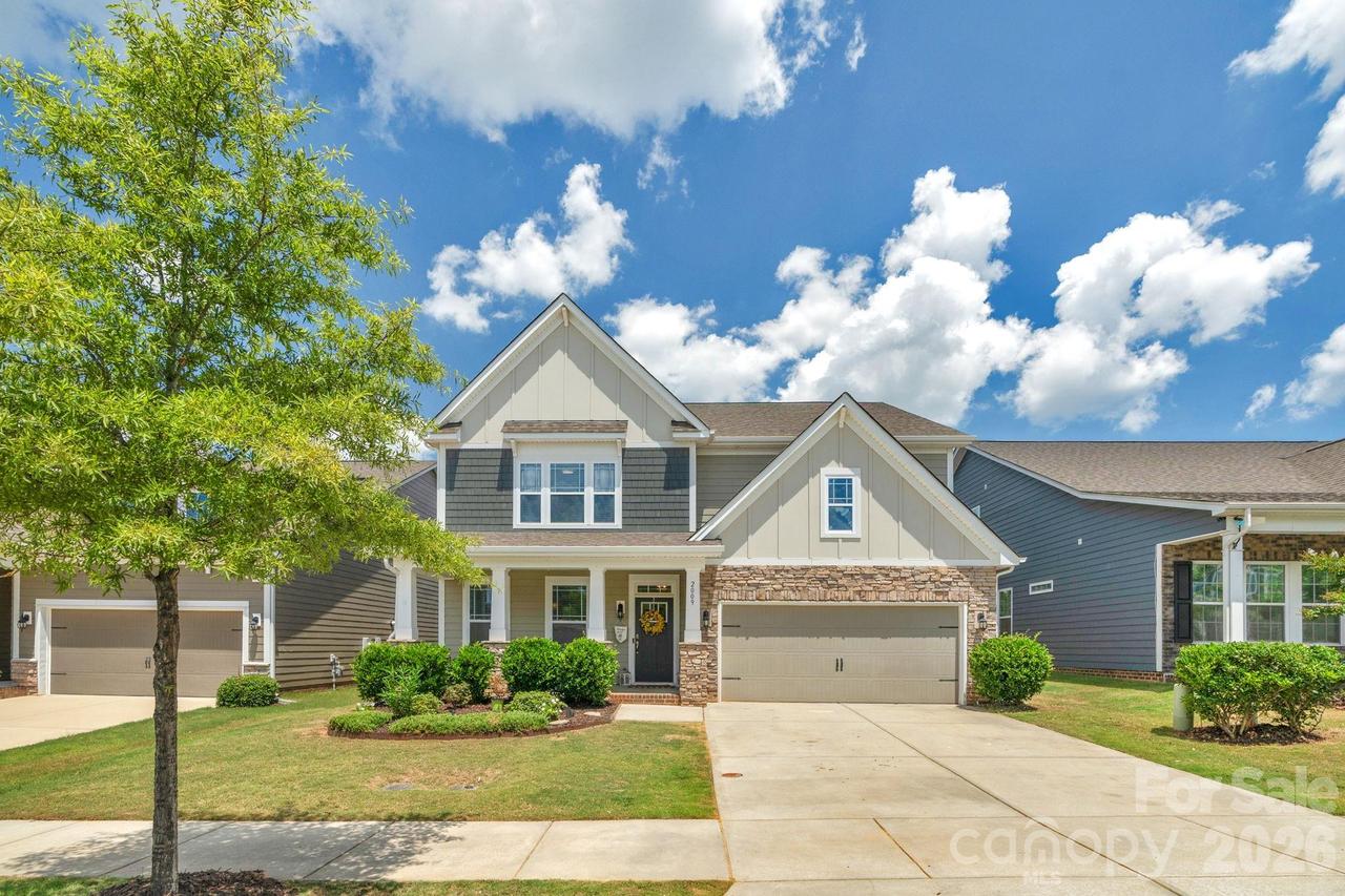 2009 Burton Point Ct., Waxhaw, NC 28173