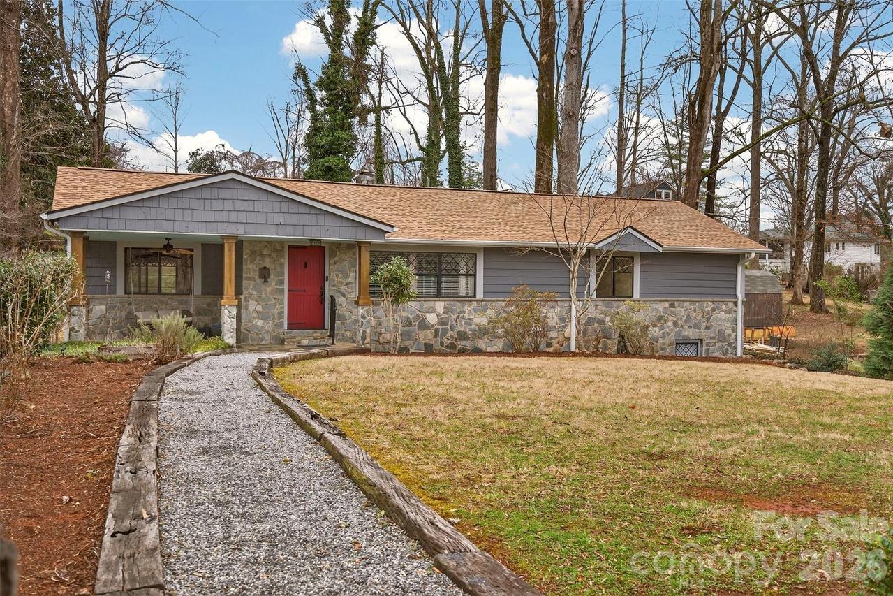 95 Whitney Ave., Tryon, NC 28782