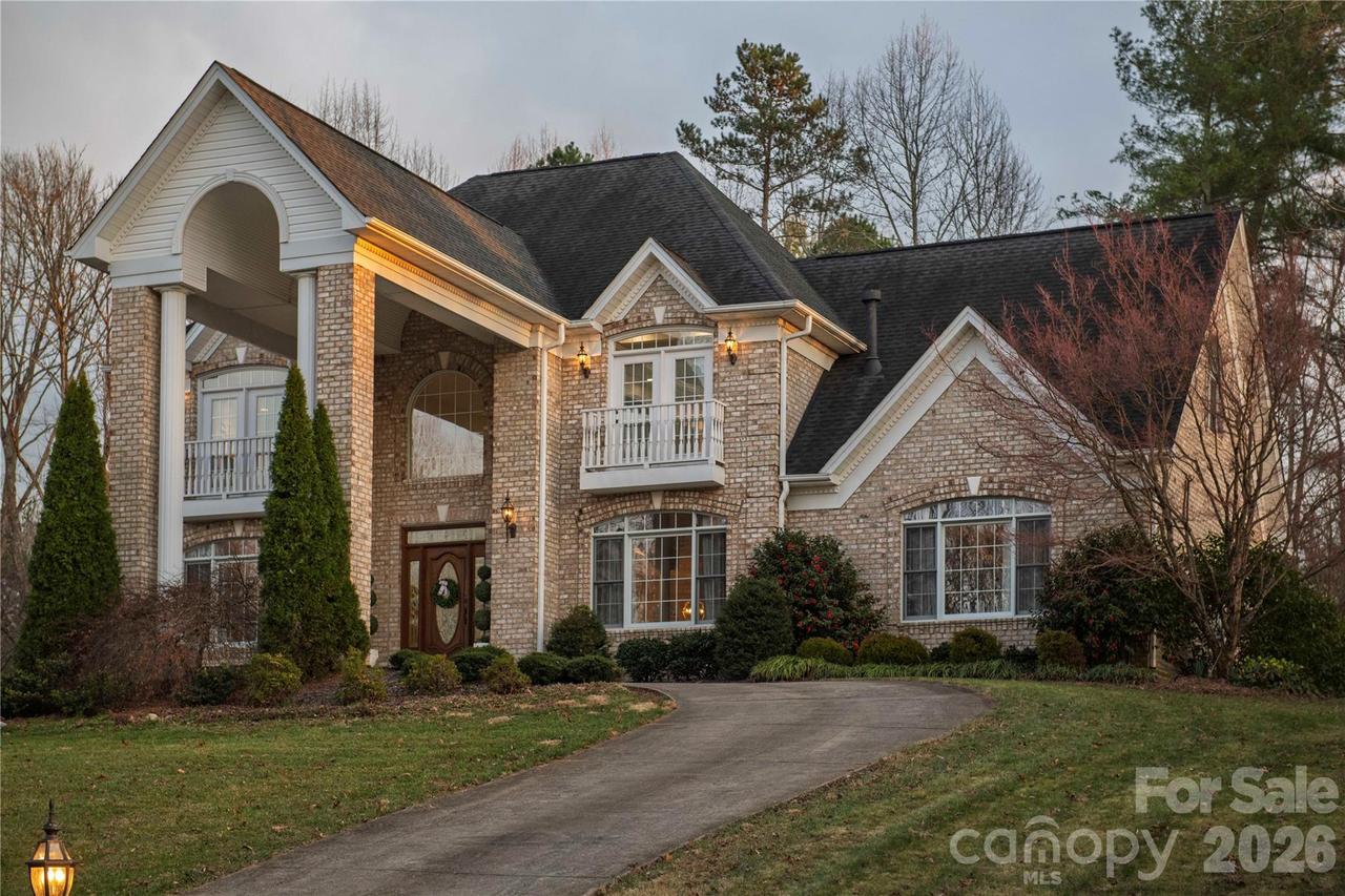 510 SE Stonecroft Ct. #32, Lenoir, NC 28645