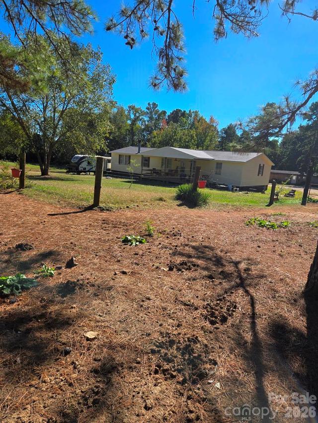 1718 Measmer St., Kannapolis, NC 28081