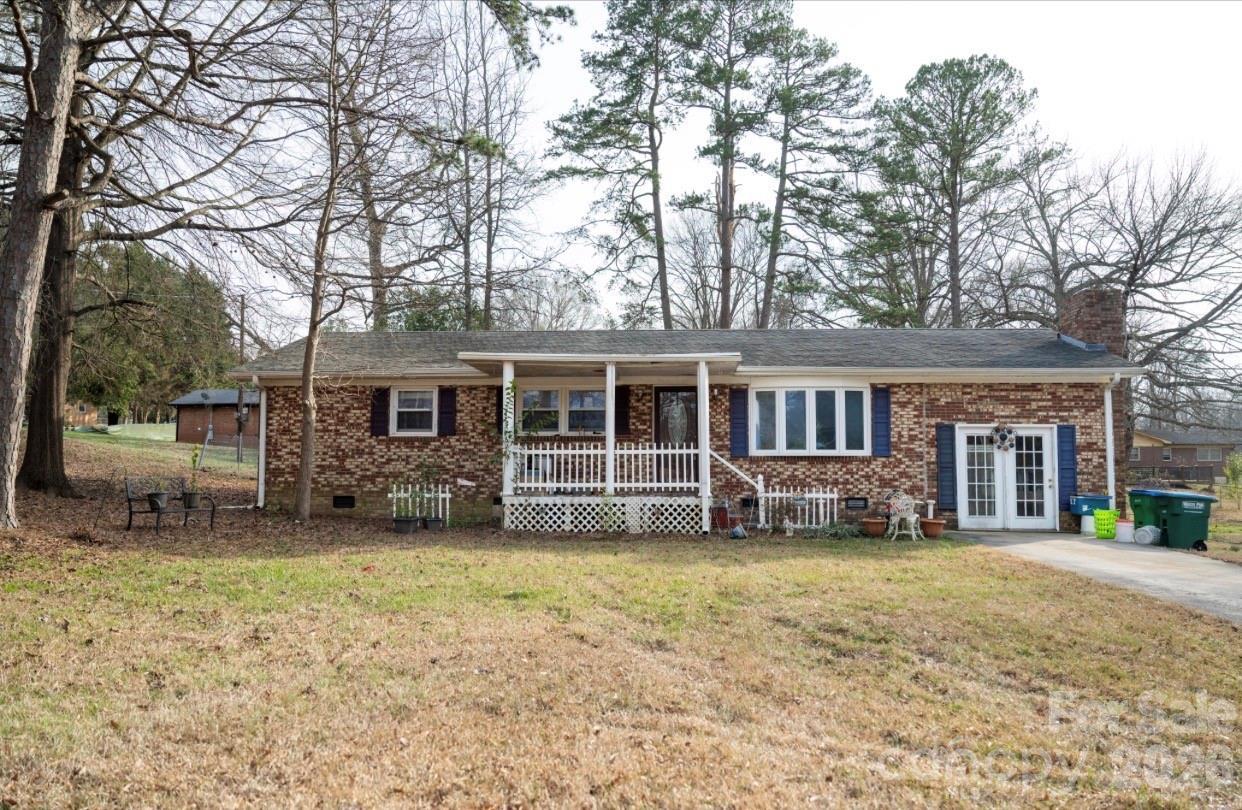 406 E Texas Ave., Bessemer City, NC 28016