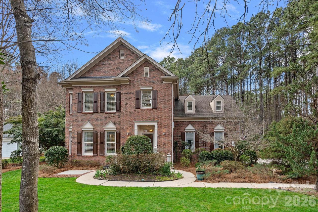 115 Pine Cliff Ln., Mooresville, NC 28117
