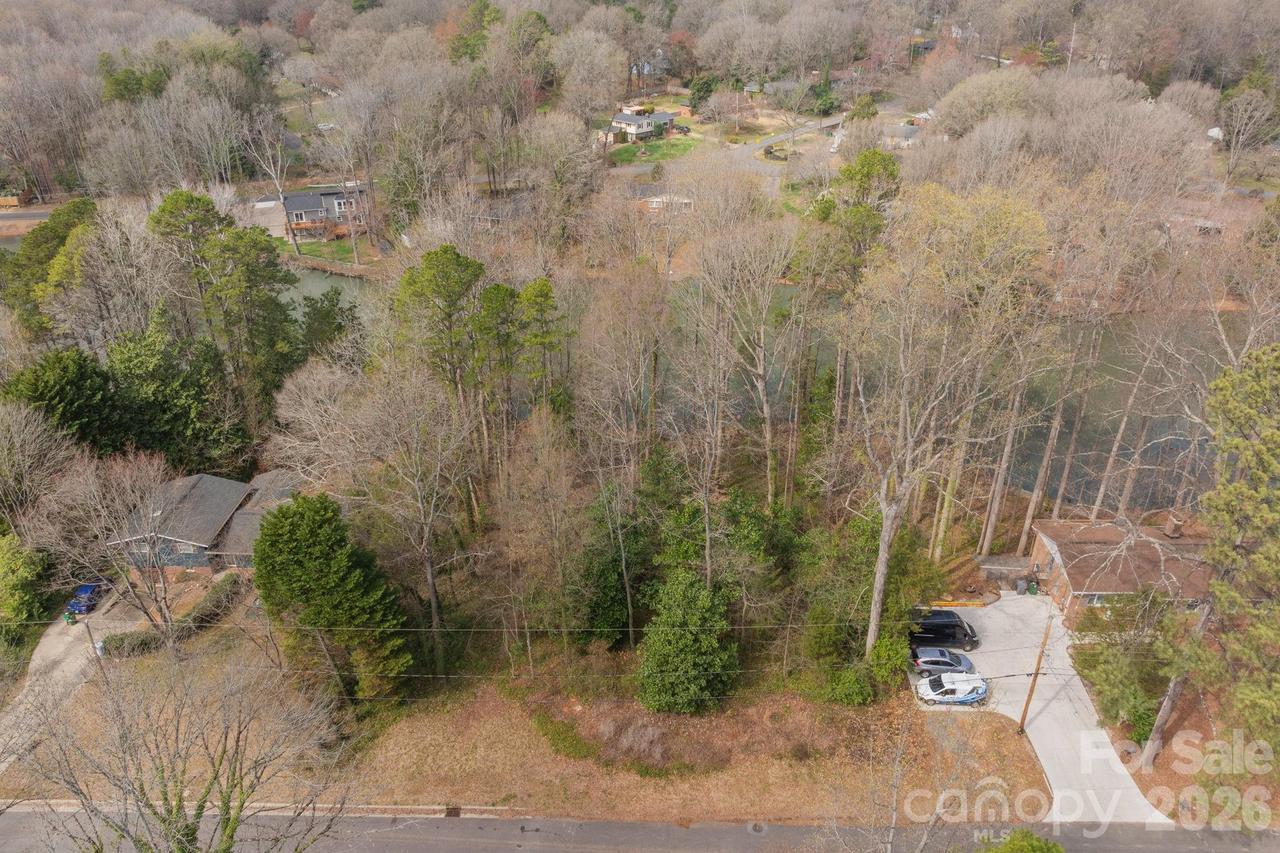 TBD Oakwood Ln., Charlotte, NC 28215