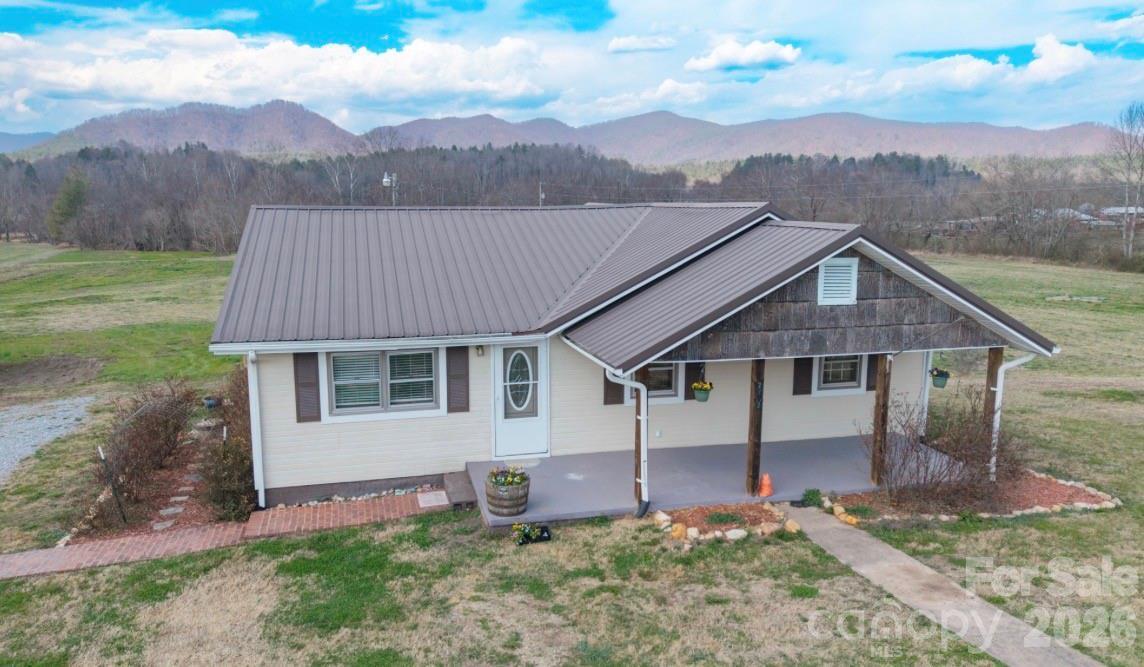 2742 Hwy 268 Hwy., Lenoir, NC 28645