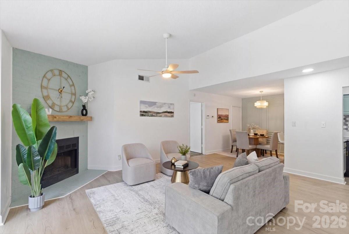 1612 Sharon Rd., Charlotte, NC 28210