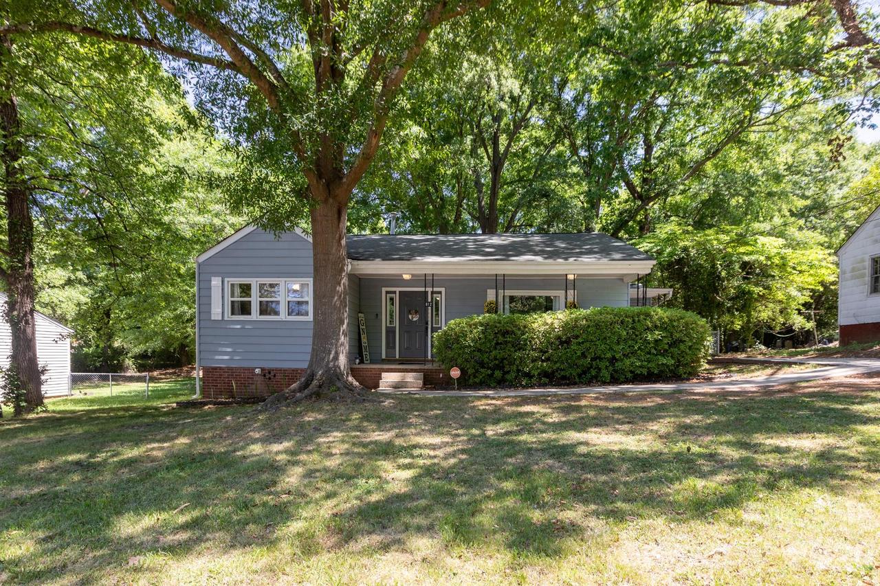 812 N Ransom St., Gastonia, NC 28052
