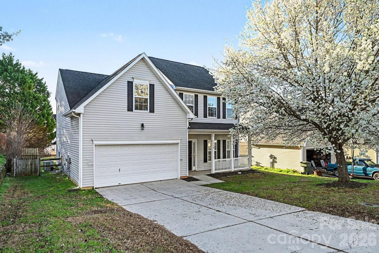 130 Nevis Ln., Mooresville, NC 28115