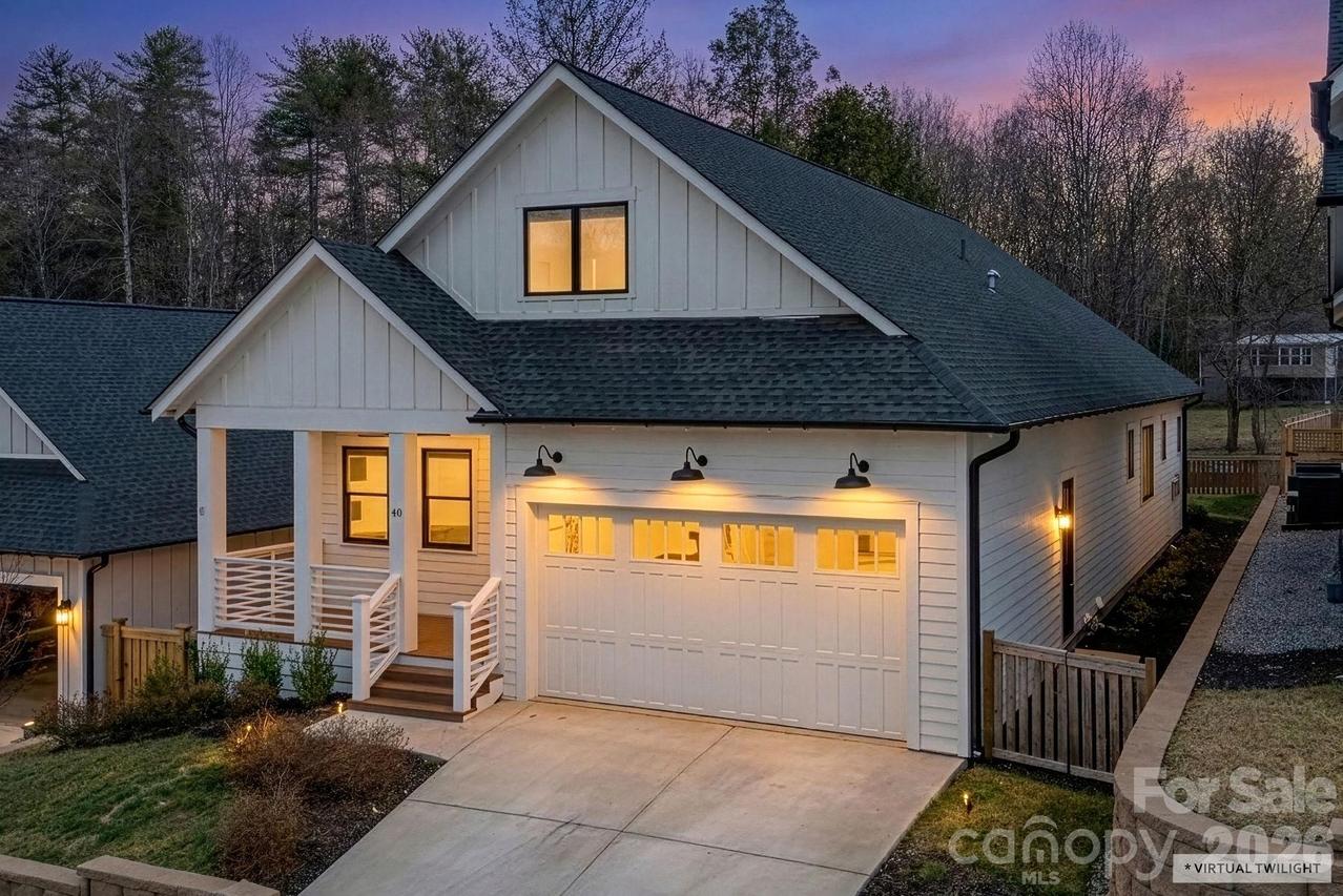 40 Hidden Pond Ln., Brevard, NC 28712