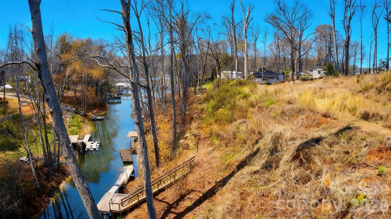 3700 Landmark Dr., Sherrills Ford, NC 28673