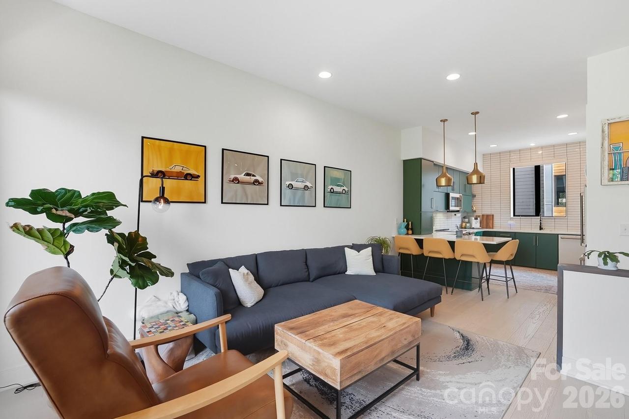 1003 Zinc Ln., Charlotte, NC 28205