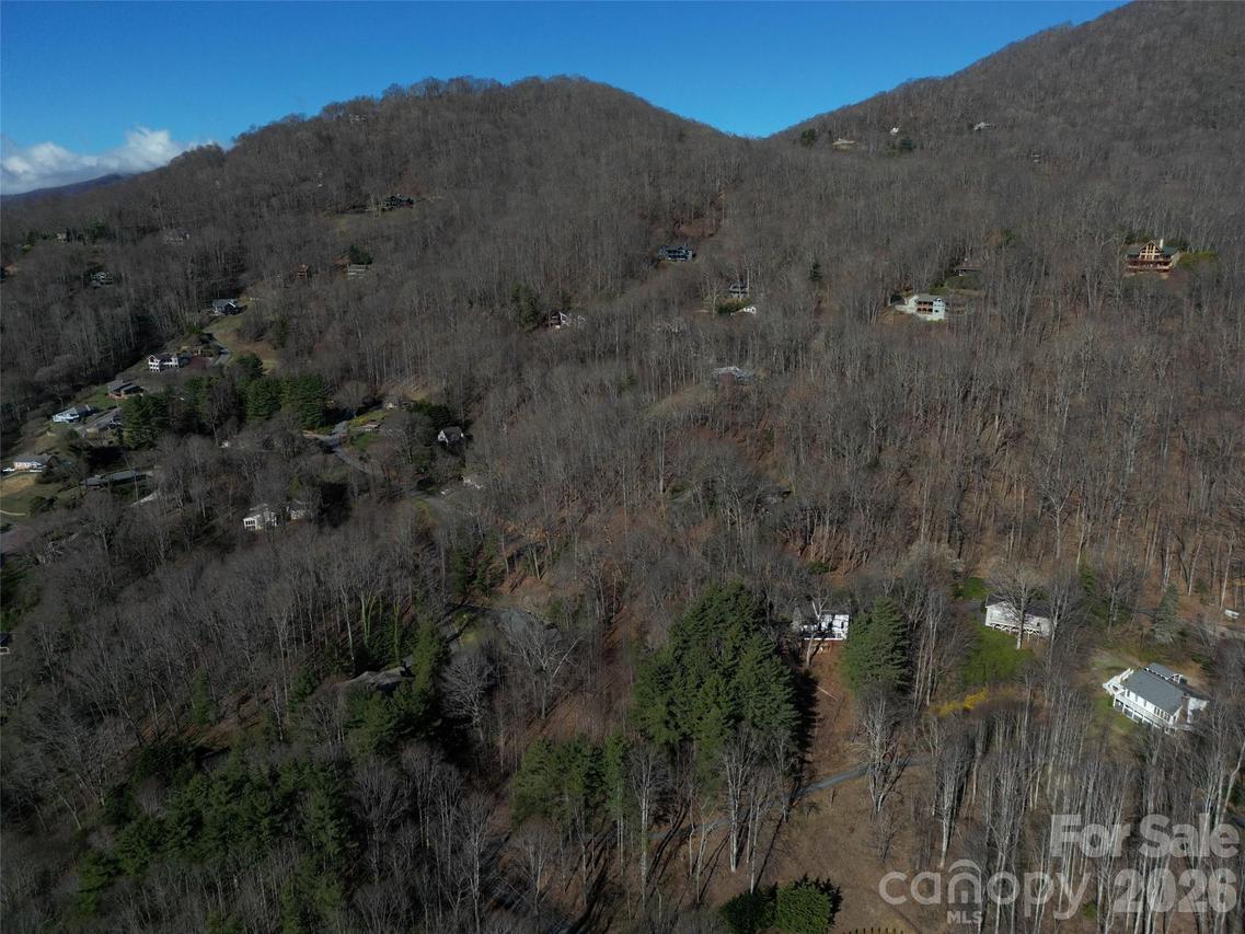 1165 Scenic Cir., Waynesville, NC 28786
