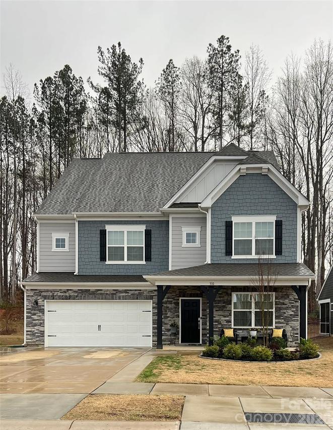 310 Hamptons Cove Rd., Troutman, NC 28166