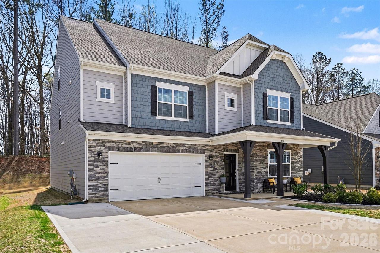 310 Hamptons Cove Rd., Troutman, NC 28166