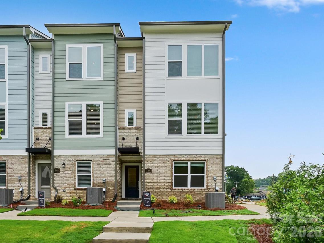 1144 Bismuth Ln., Charlotte, NC 28211