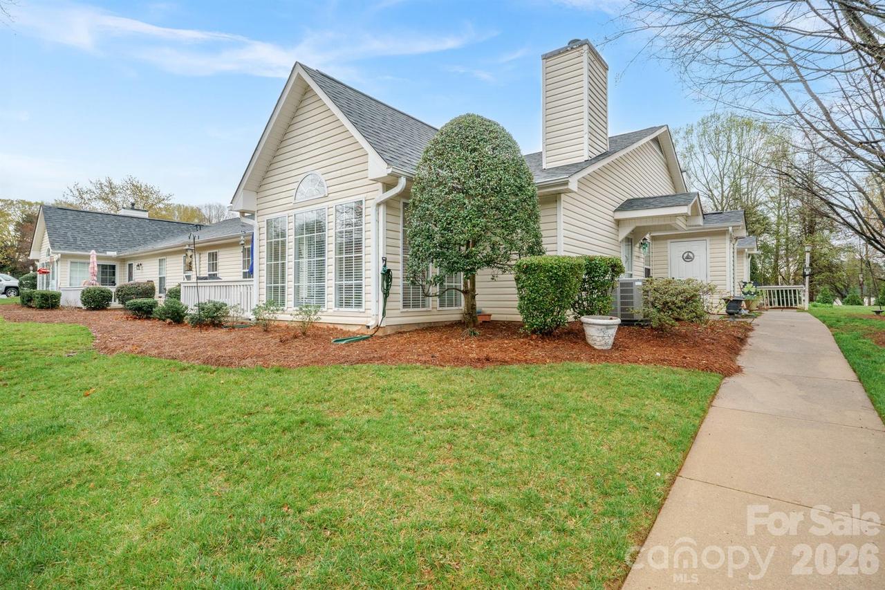 21153 Cold Spring Ln., Cornelius, NC 28031