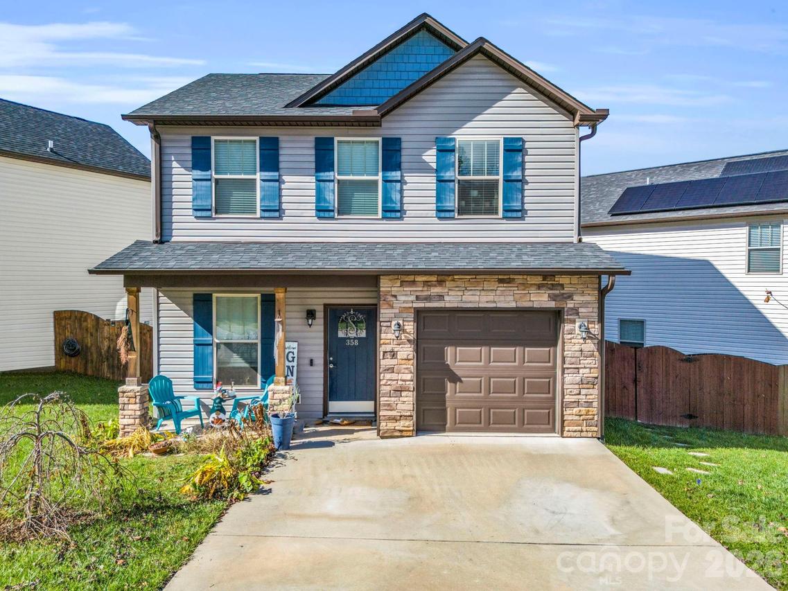 358 Cardwell Ln., Fletcher, NC 28732