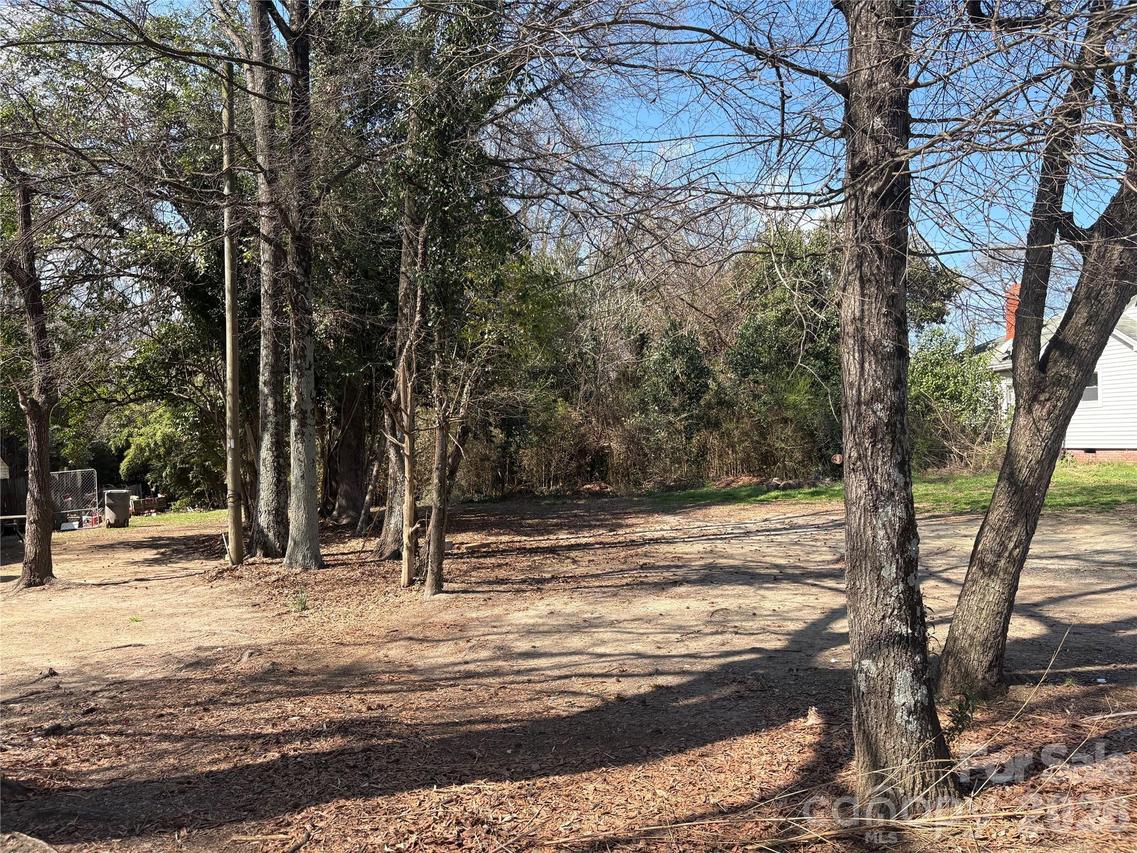 2206 Highland St., Charlotte, NC 28208