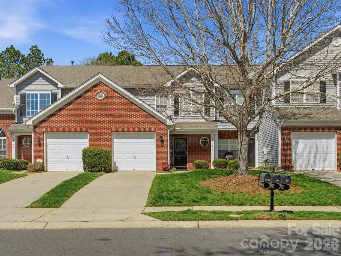 2345 Calabassas Ln., Matthews, NC 28105