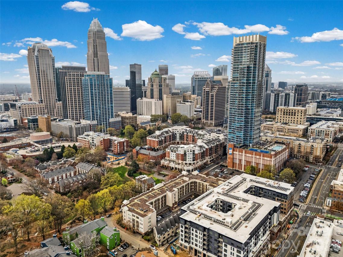 405 W 7th St. #508, Charlotte, NC 28202