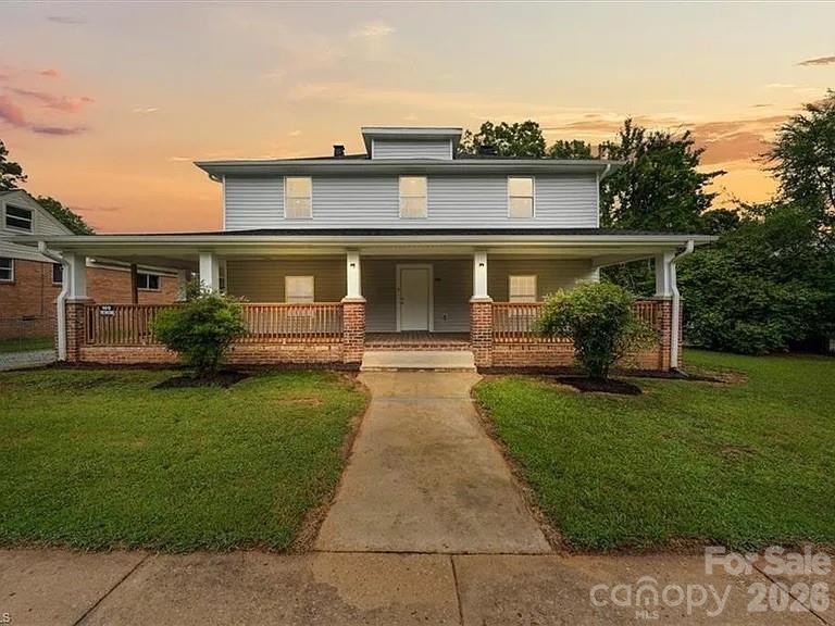 805 W 5th Ave., Lexington, NC 27292