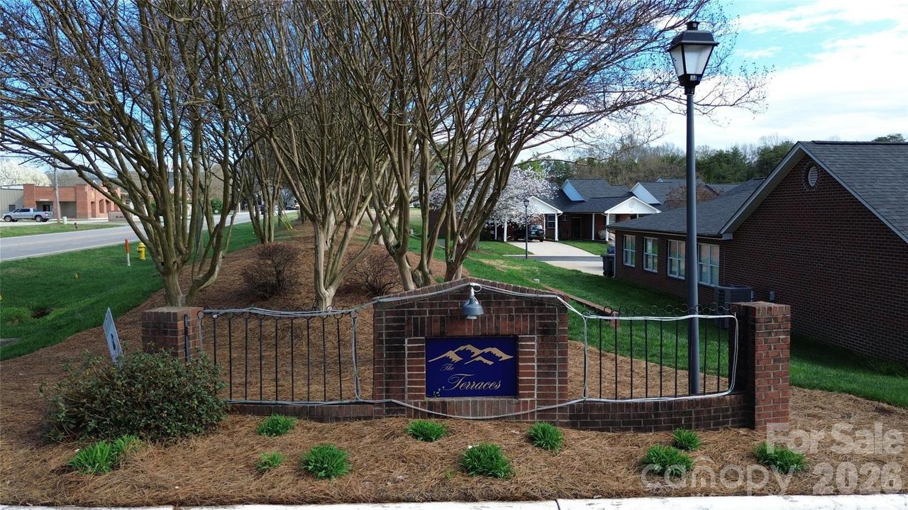 3870 Sage Ct., Denver, NC 28037