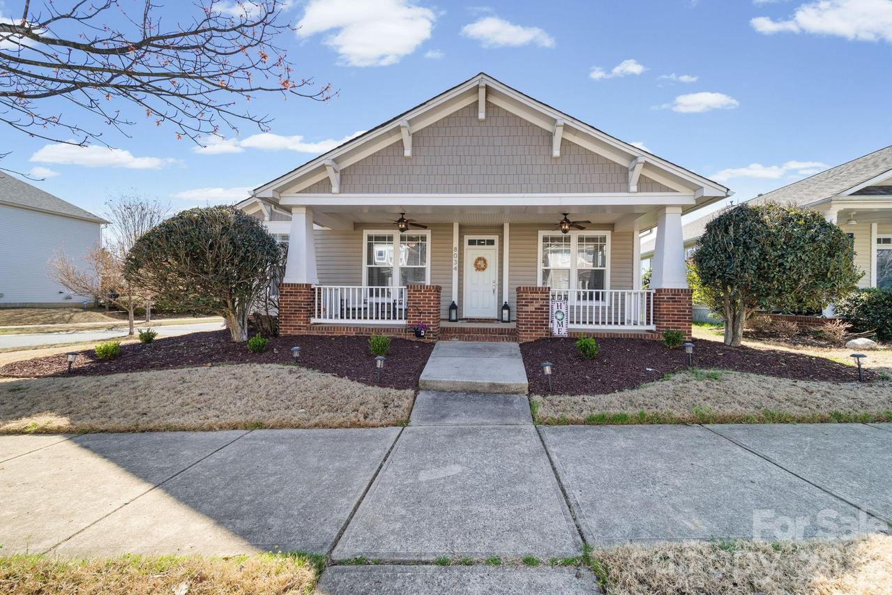 8034 Cottsbrooke Dr., Huntersville, NC 28078