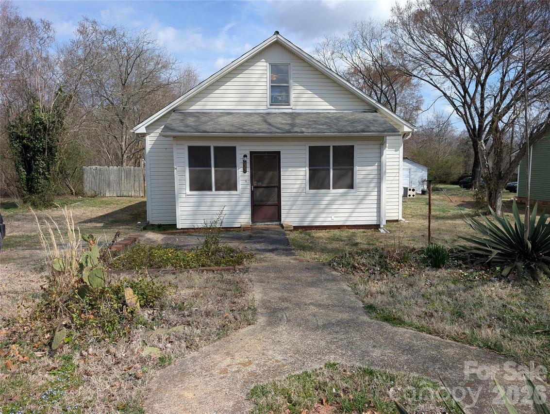 633 S Eastway Dr., Troutman, NC 28166