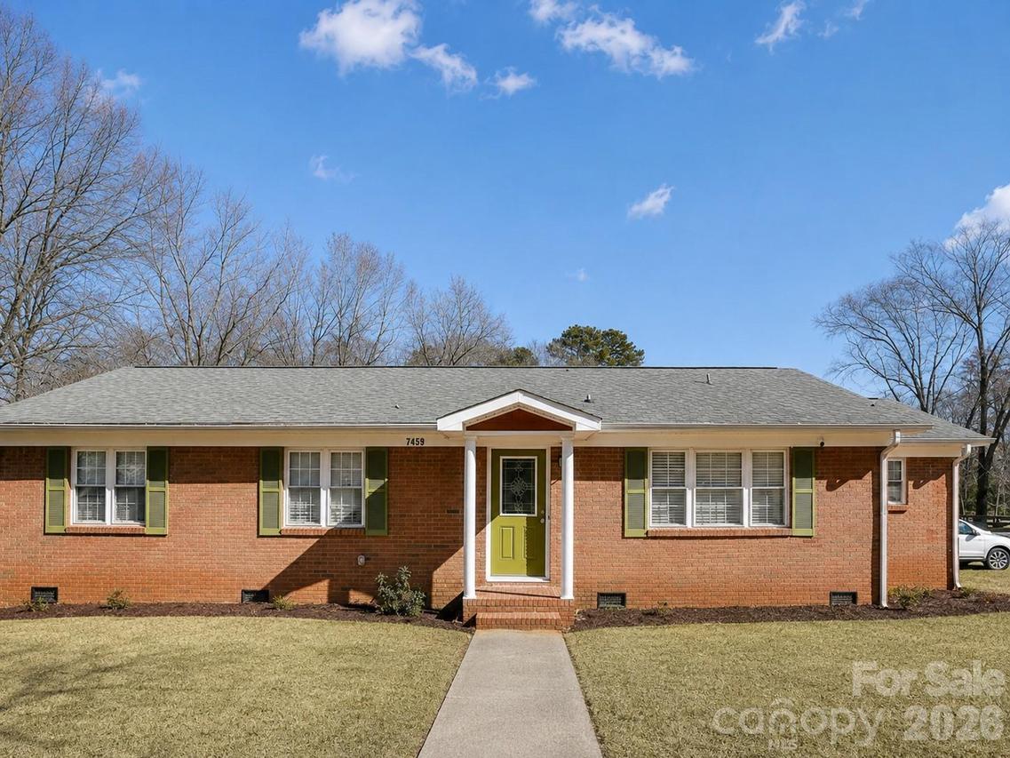 7459 Elwood Dr., Charlotte, NC 28227