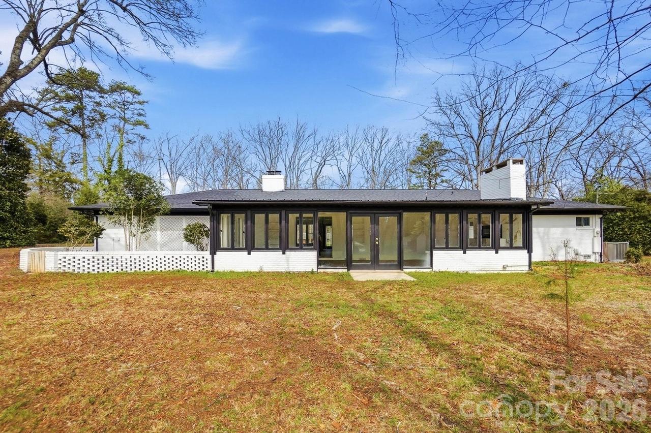 125 Forest Hills Dr., Monroe, NC 28112