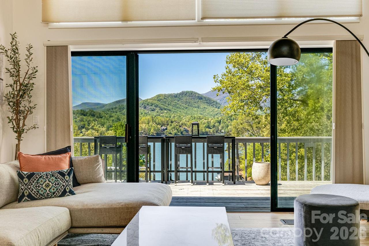 166 Pierpoint Dr. #19 & 20, Lake Lure, NC 28746