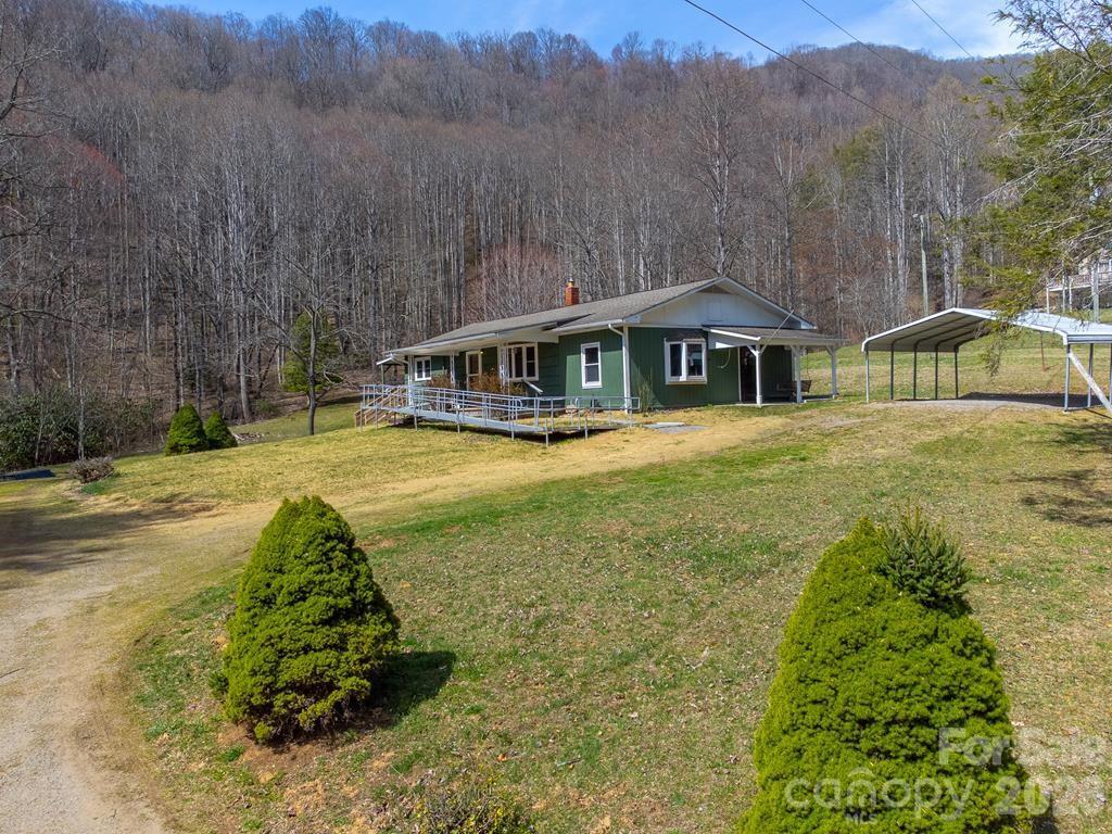 841 Evans Cove Rd., Maggie Valley, NC 28751