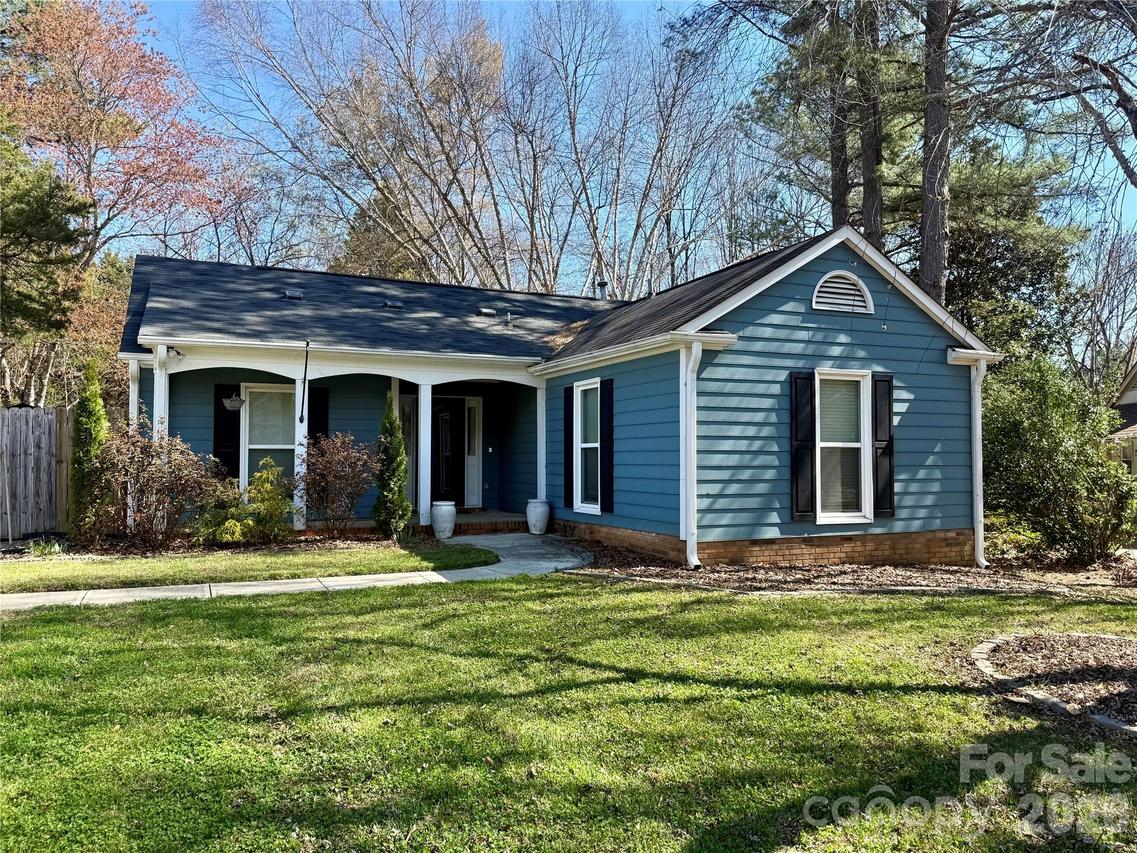7310 Palmetto Ct., Charlotte, NC 28227