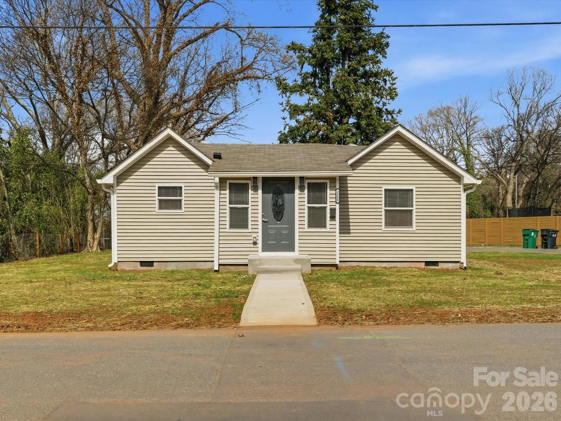 3900 Plainview Rd., Charlotte, NC 28208