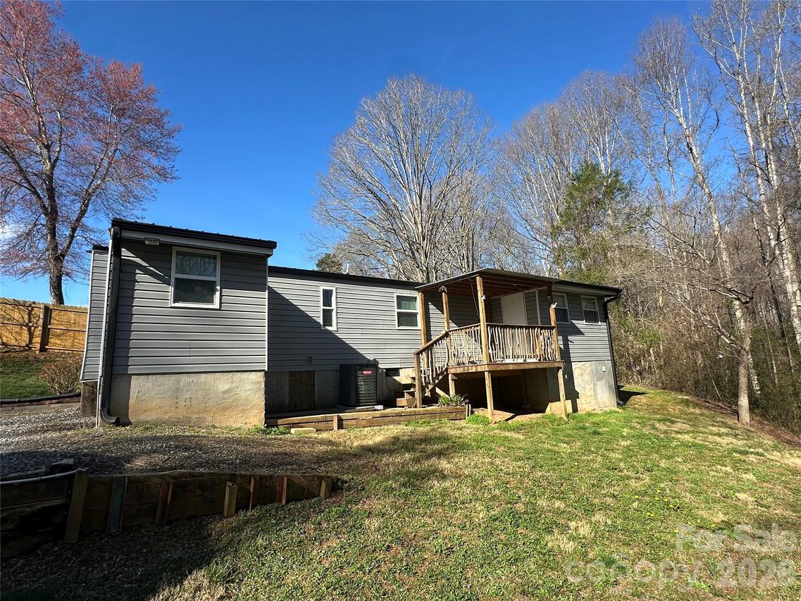 6572 Buckskin Tr., Vale, NC 28168