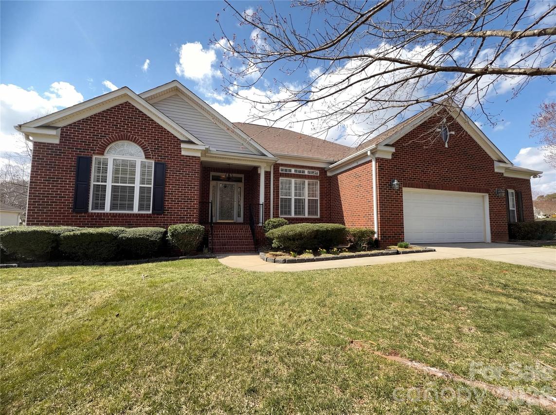 7700 Sedgebrook Dr., Stanley, NC 28164