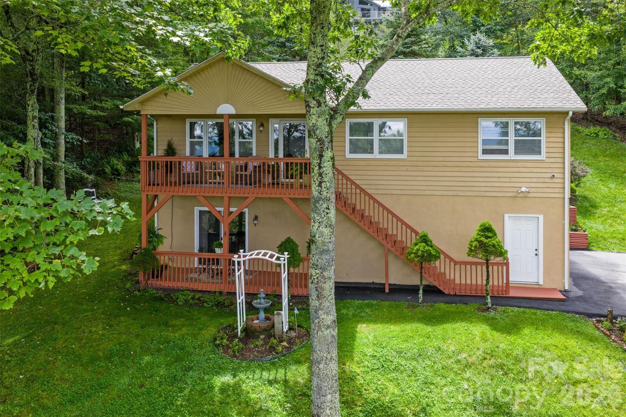 2587 Junaluska Rd., Boone, NC 28607