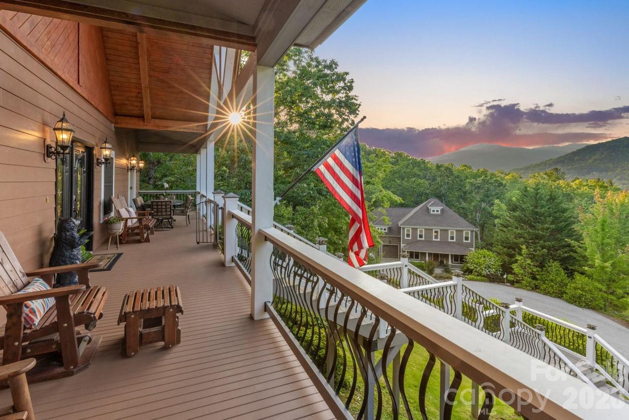 6 Grouse Ter., Fairview, NC 28730