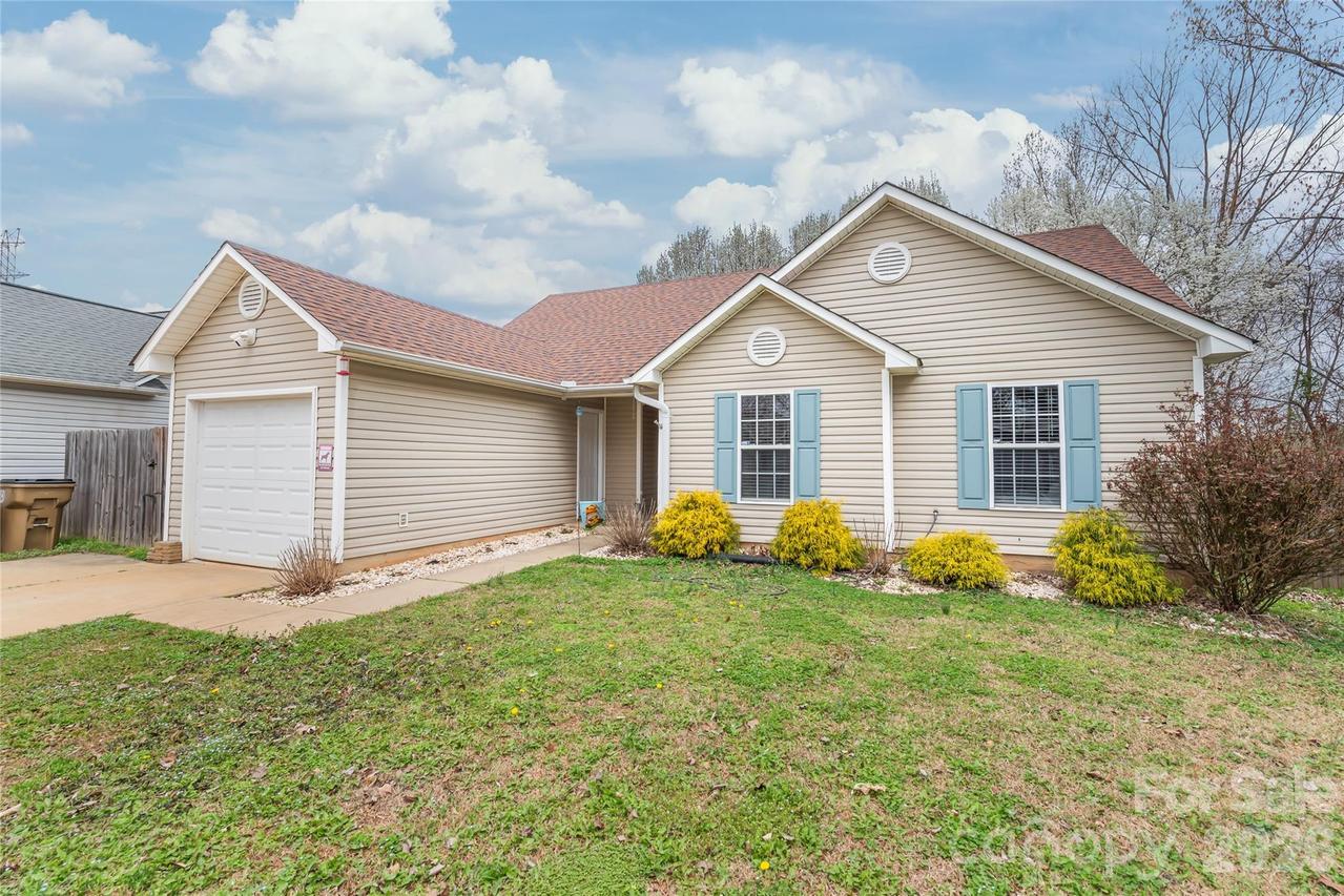 5804 Crosswinds Ct., Indian Trail, NC 28079