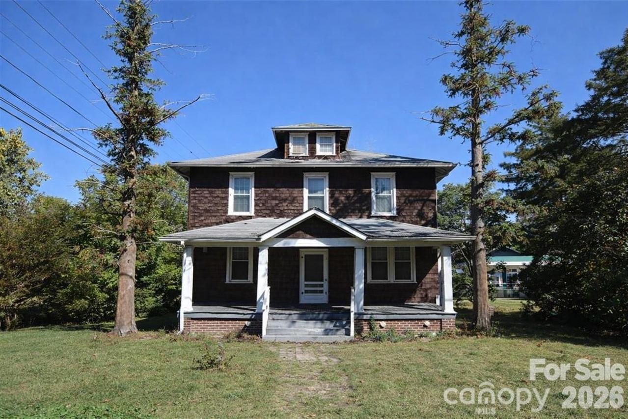 208 S Myrtle School Rd., Gastonia, NC 28052