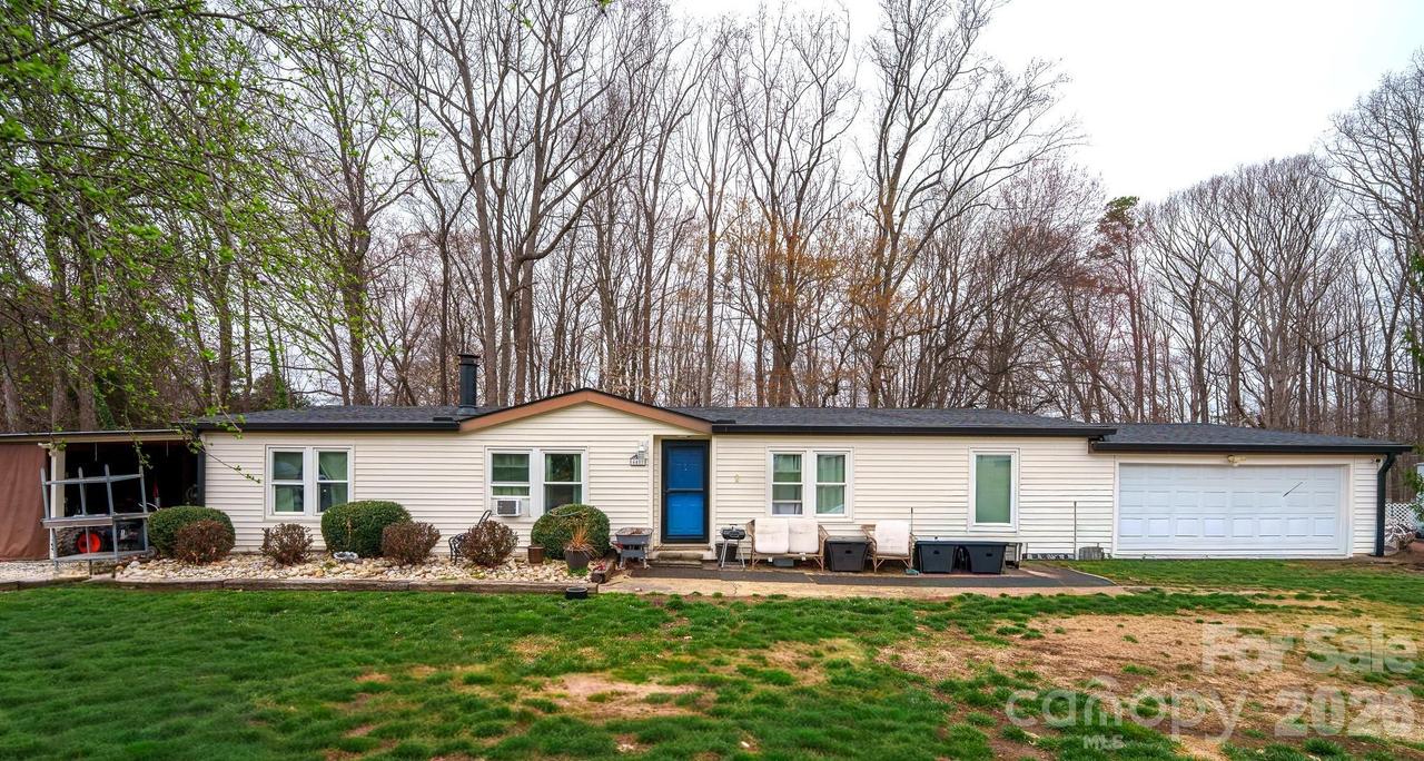 4401 Green Cove Ct., Winston Salem, NC 27107