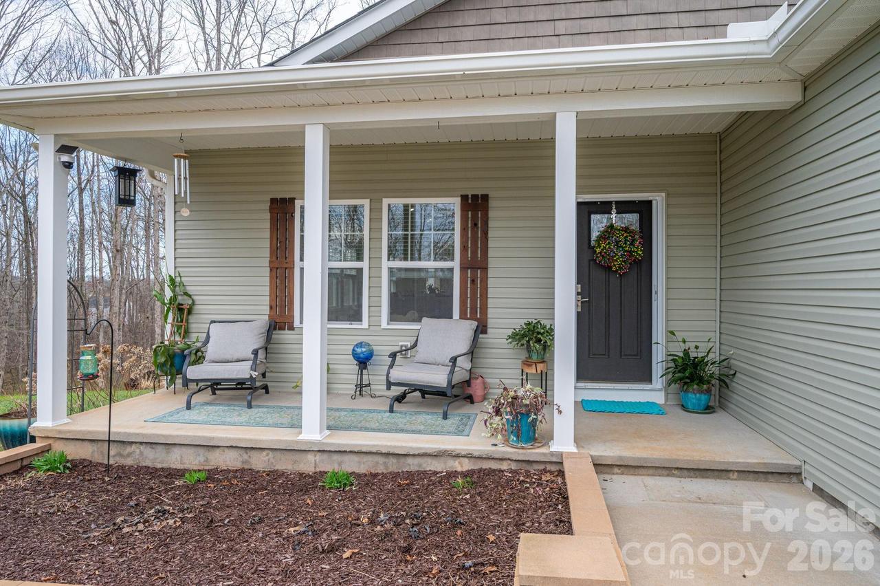 1310 Western Hills Ln., Vale, NC 28168